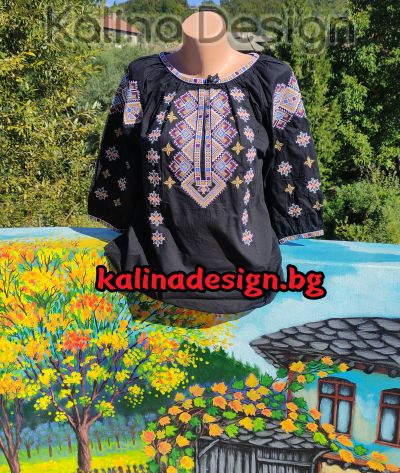 Дамска блуза с шевица - черна